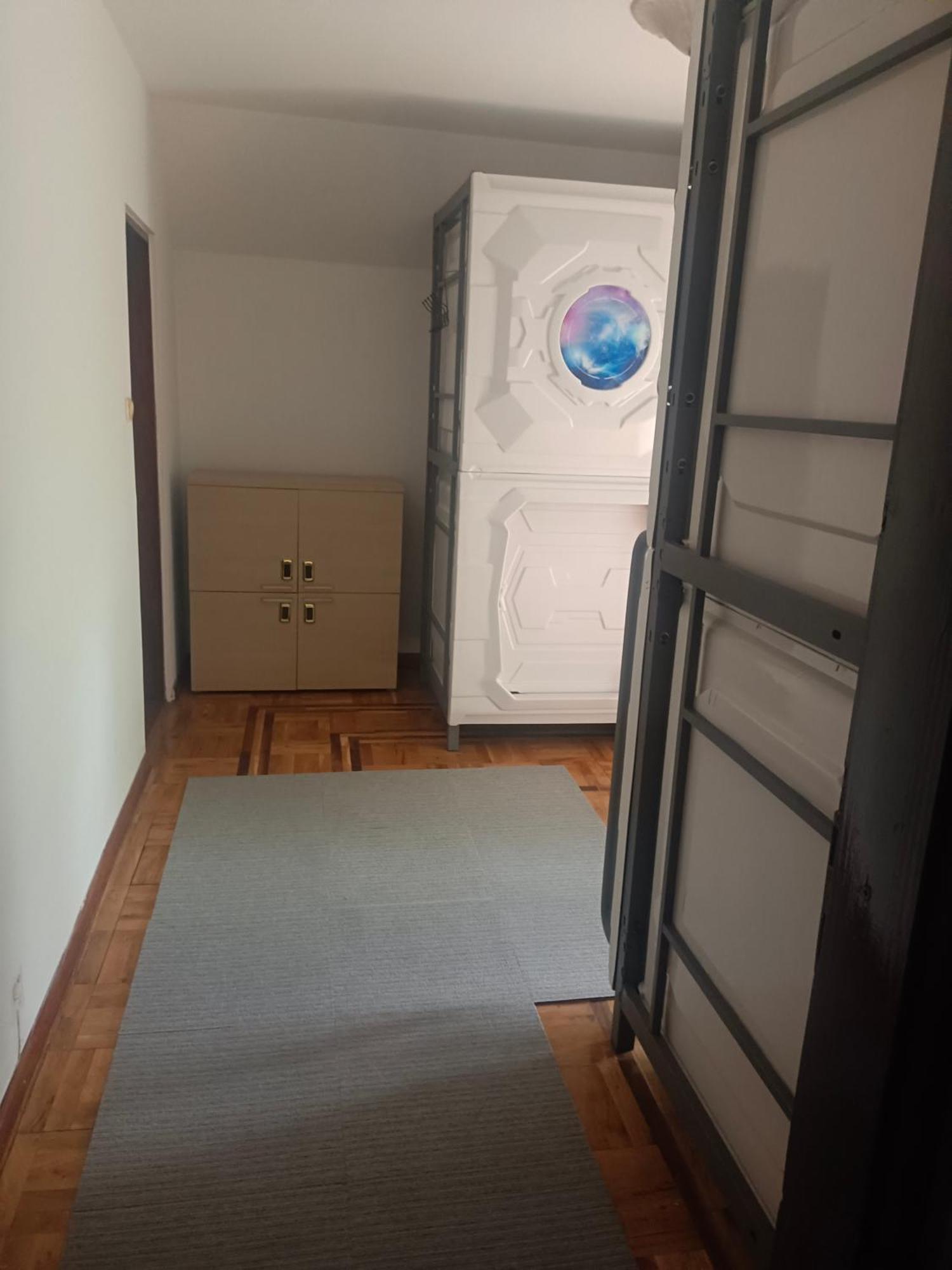 Panda Victor Space Capsule Hostel-Neo Nomad Belgrad Zewnętrze zdjęcie