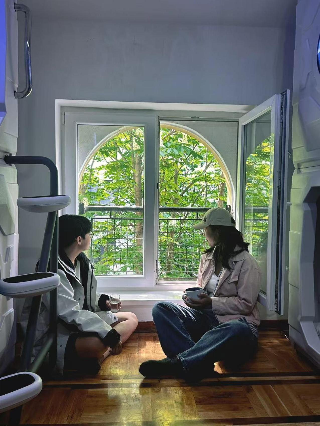 Panda Victor Space Capsule Hostel-Neo Nomad Belgrad Zewnętrze zdjęcie